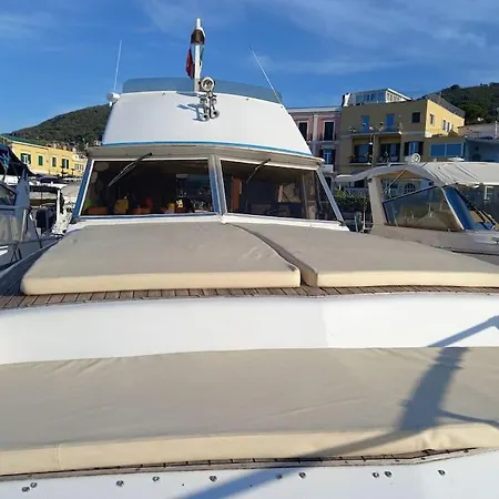 Botel Barca Deliziosa Casamicciola Terme